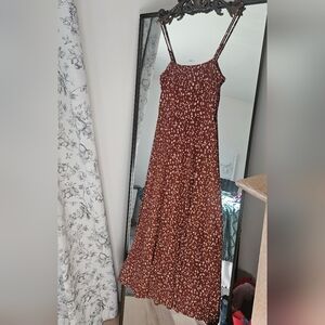 Flowy Fitted Carly Jean Los Angeles Dress